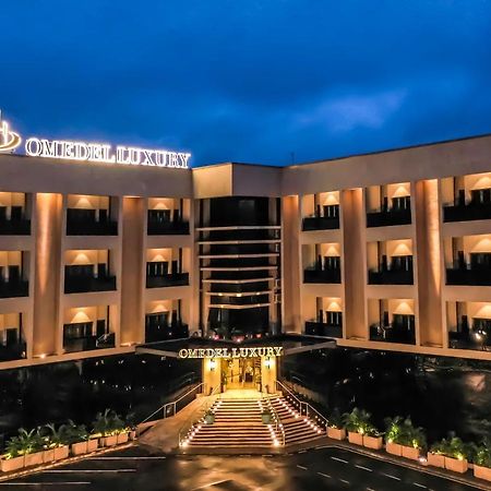 Omedel Luxury Hotel Enugu Exterior photo